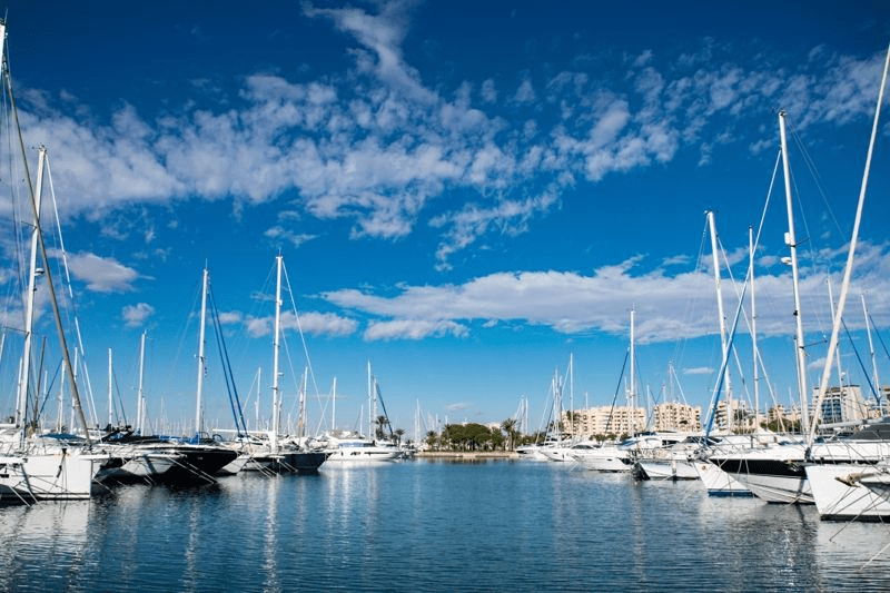 Puerto Deportivo Tomás Maestre that is near Playa Mistral beach
