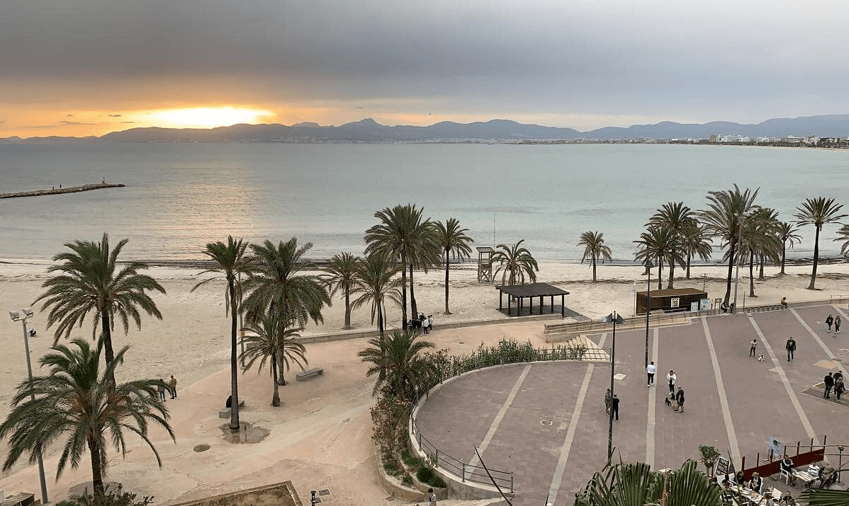 Sunset near Playa el Arenal