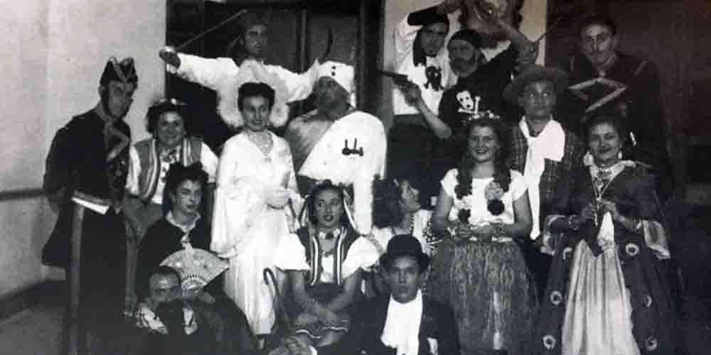A photo of the first half of the 20th century of Aguilas Carnival