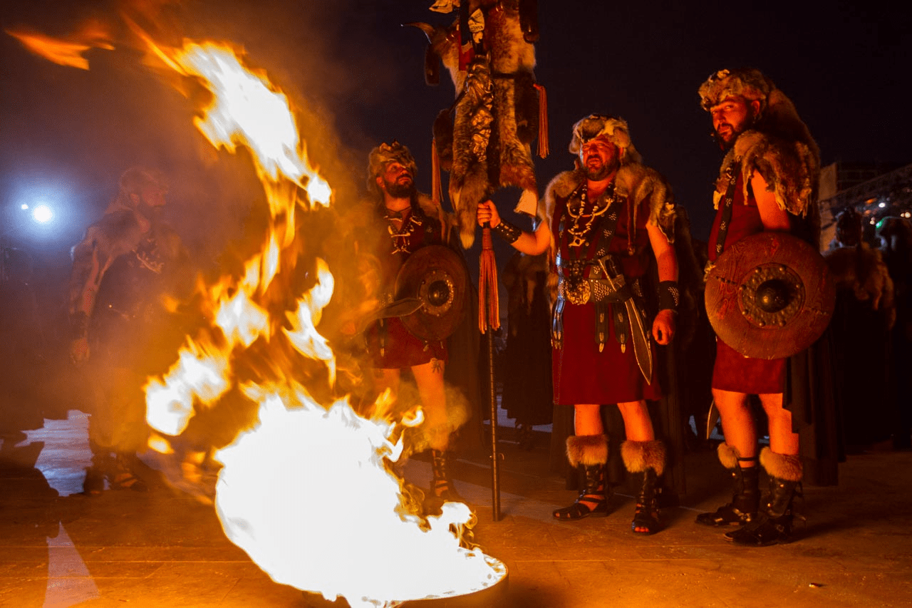 Fuego Sacrado in Carthaginians And Romans Festival 