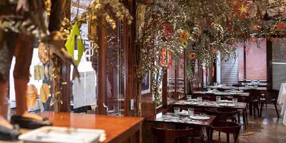 La Tropical Restaurant in Los Alcázares, Spain