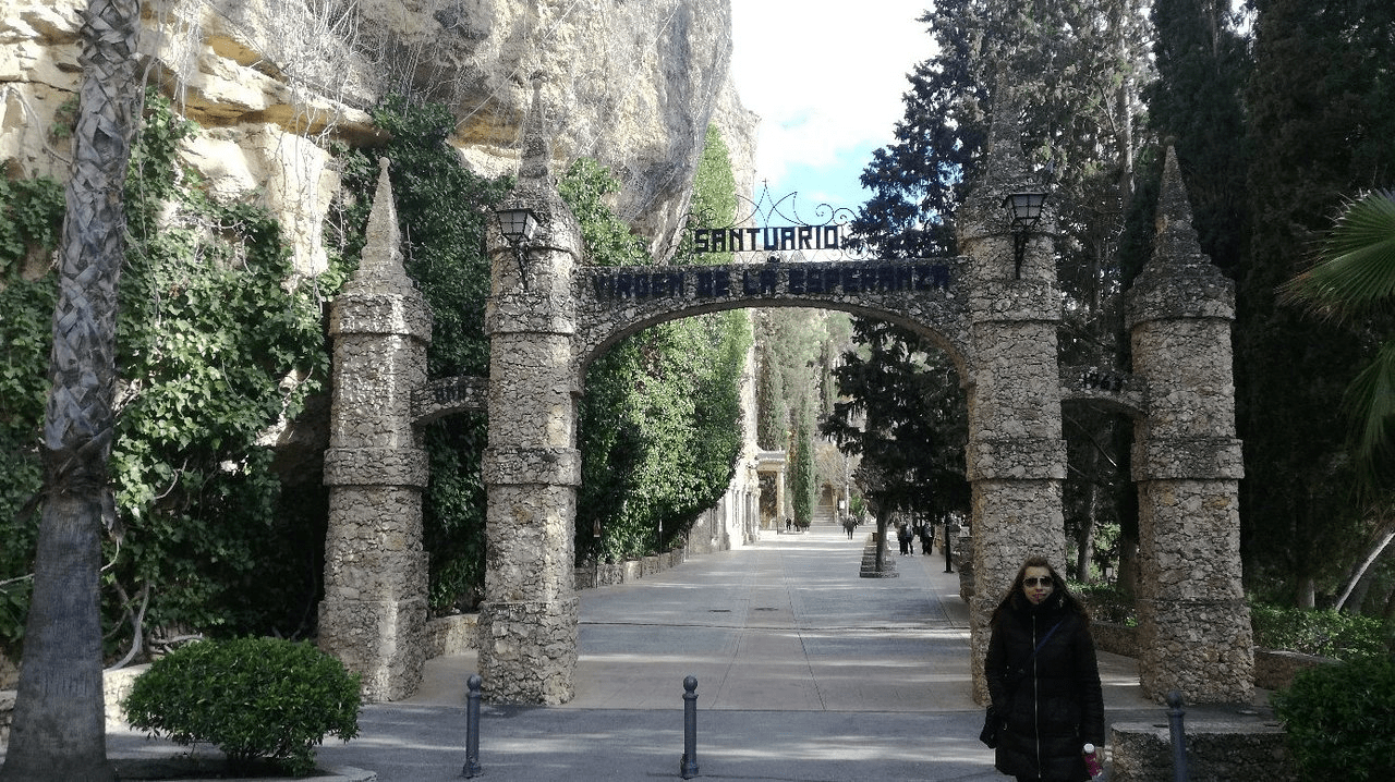 image of a person entering the sanctuary in the center of Calasparra